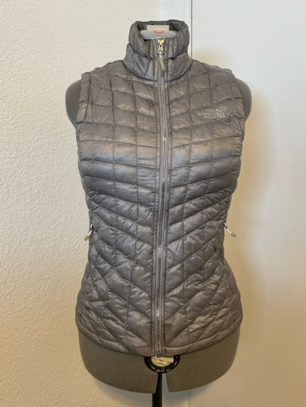 Silver The North Face Vest Size Small